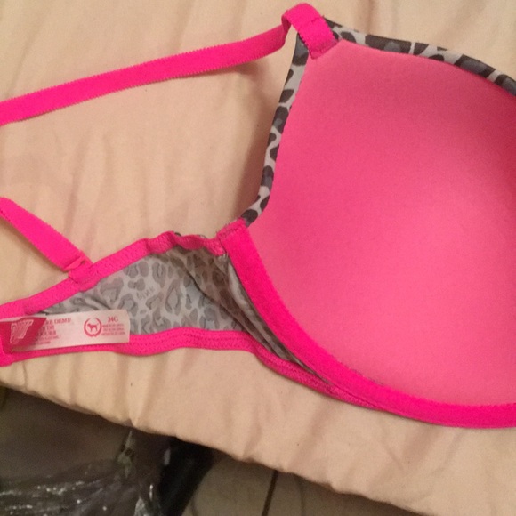 Victoria’s Secret Pink bra - Picture 2 of 2